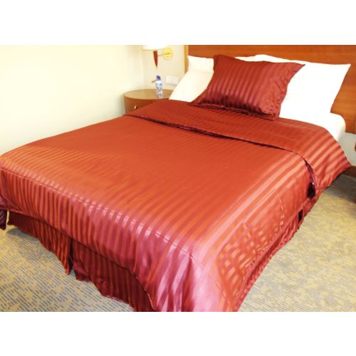 CLOSEOUT Duvet Cover, Wine Poly Stripe, Full XL 81x95