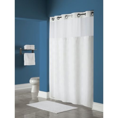 Wyndham Green, Shower Curtain, New Circle, 71x77 w/ Liner